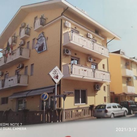 Albergo Il Veliero بينيتو المظهر الخارجي الصورة